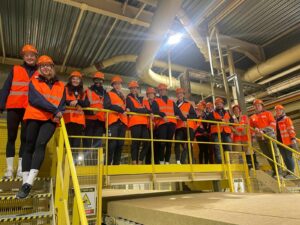 Lire la suite à propos de l’article Les filles du TFOC en visite à l&rsquo;usine ce jeudi !